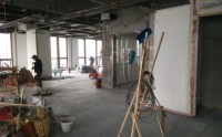 深圳裝修公司-康藍建設(shè)案例，走進建活貿(mào)易裝修現(xiàn)場